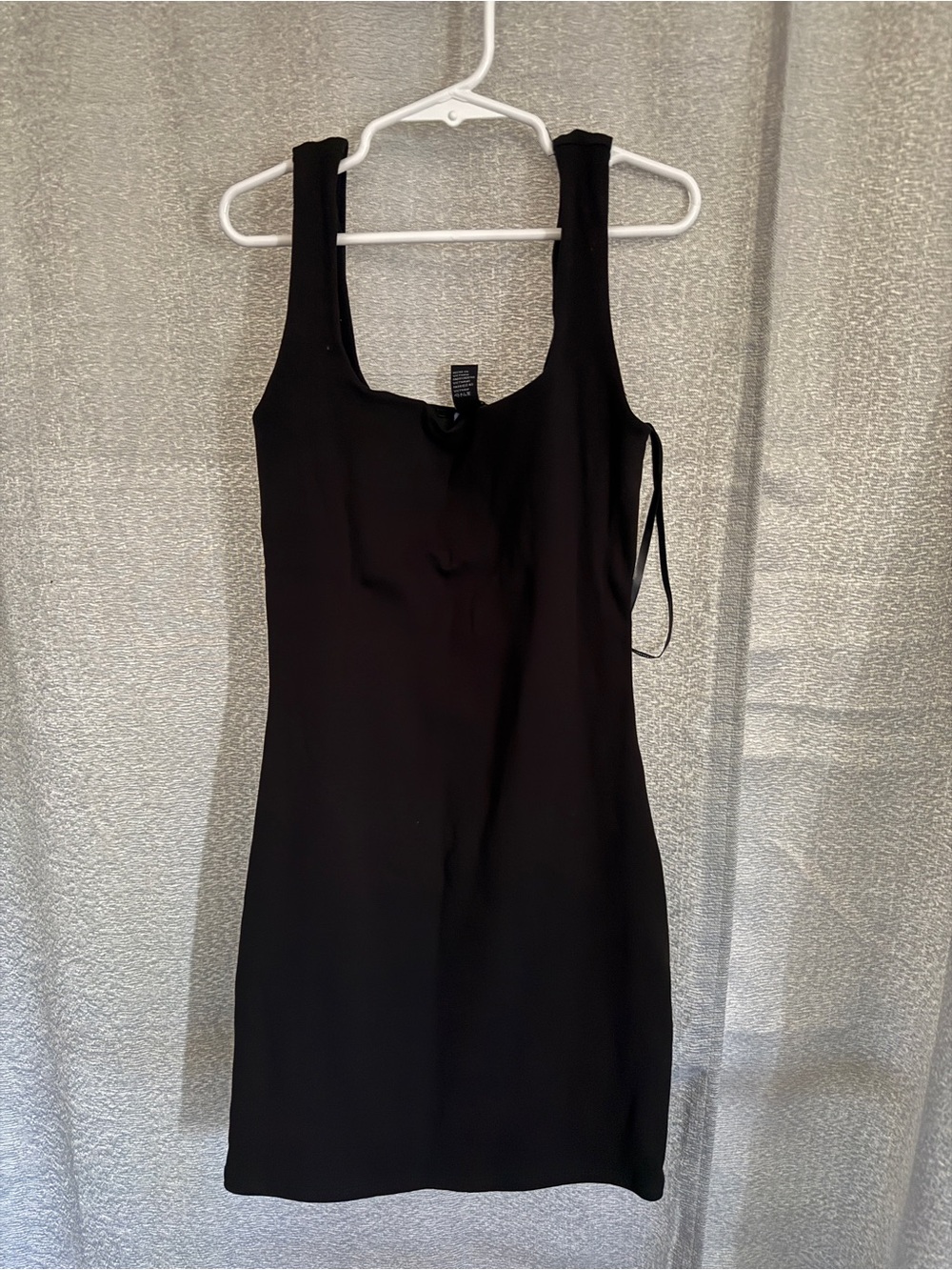 Forever 21 Black Scoop Neck Mini Bodycon Dress